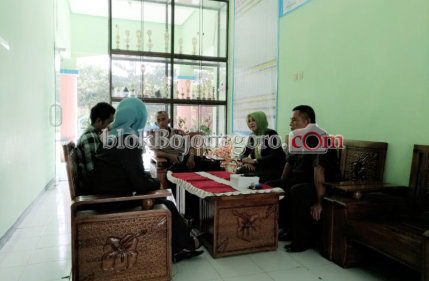 Polsek Gondang Pantau UNBK SMAN 1